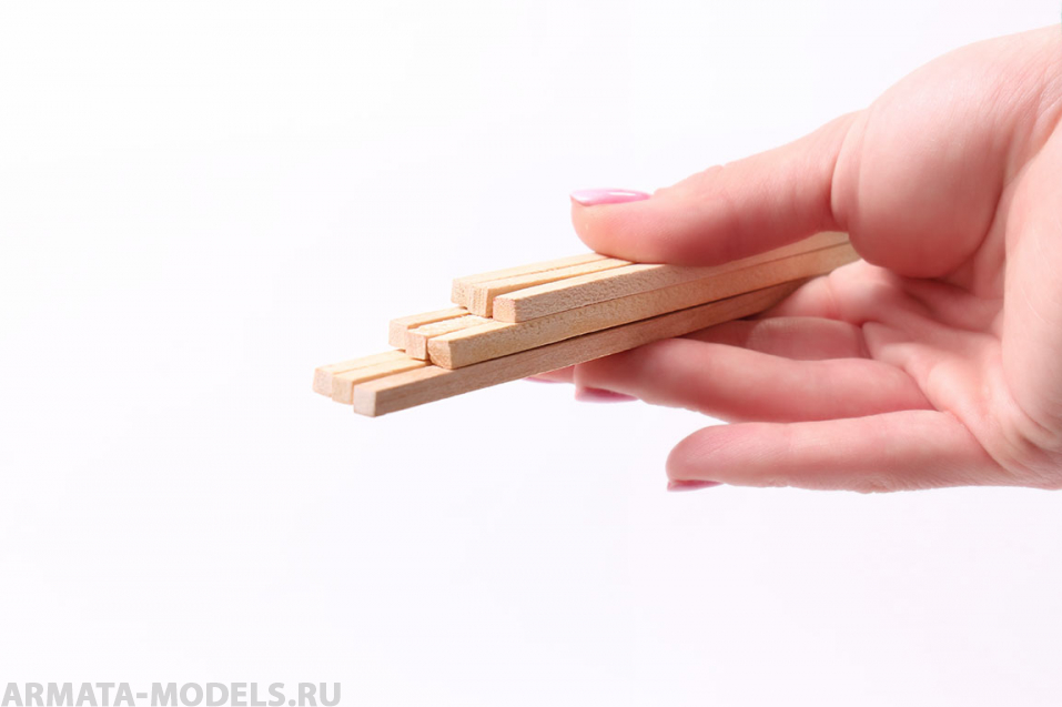 070rd001 Рейки дерев. 5х5 мм. L=40 см. (Набор 9 шт.)