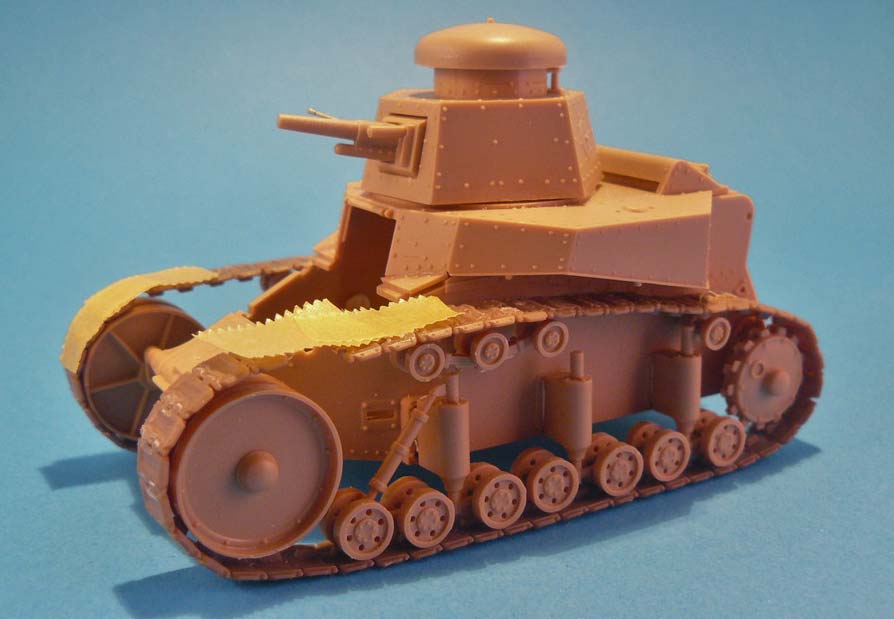 83874 Танк Soviet T-18 Light Tank MOD1930 1/35 Hobby Boss