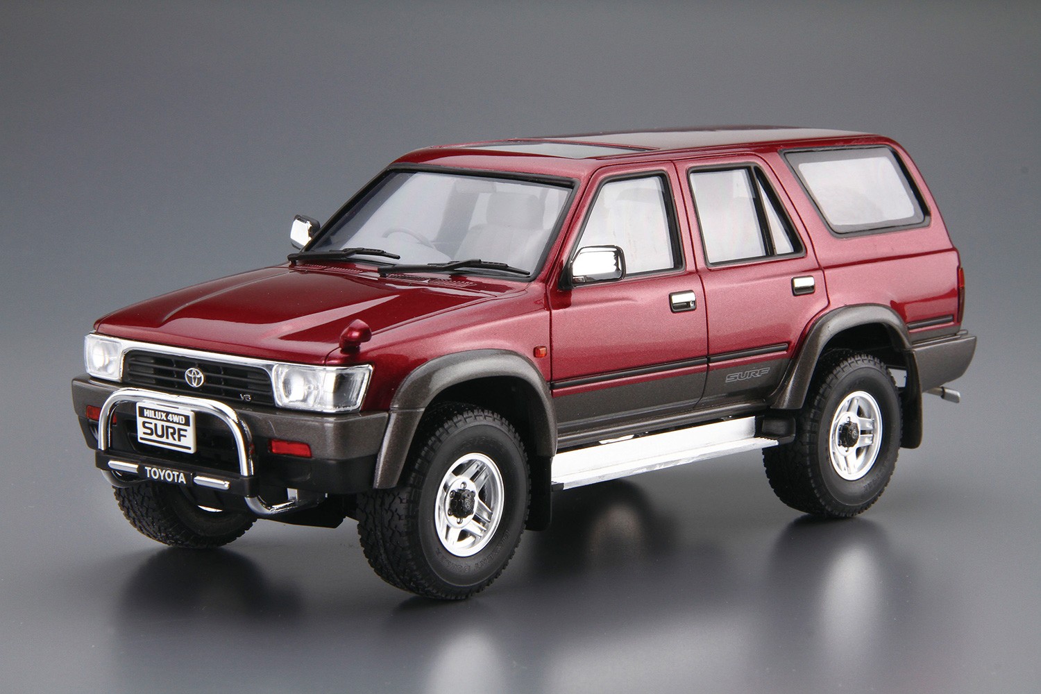 05698 Toyota HiLux Surf SSR-X Wide Body '91 Aoshima