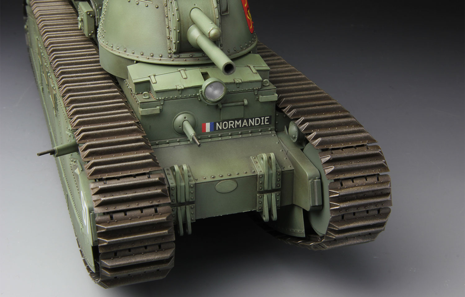 TS-009 FRENCH SUPER HEAVY TANK CHAR 2C Meng