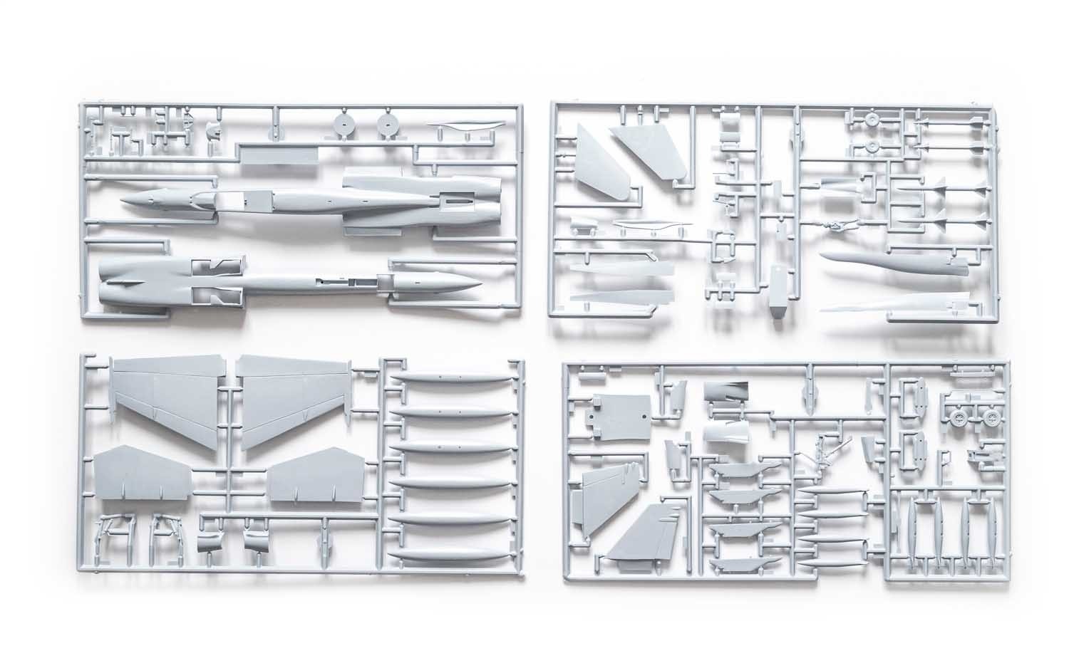 A00504 Сборная модель самолета Top Gun Mavericks F-18 Hornet Airfix