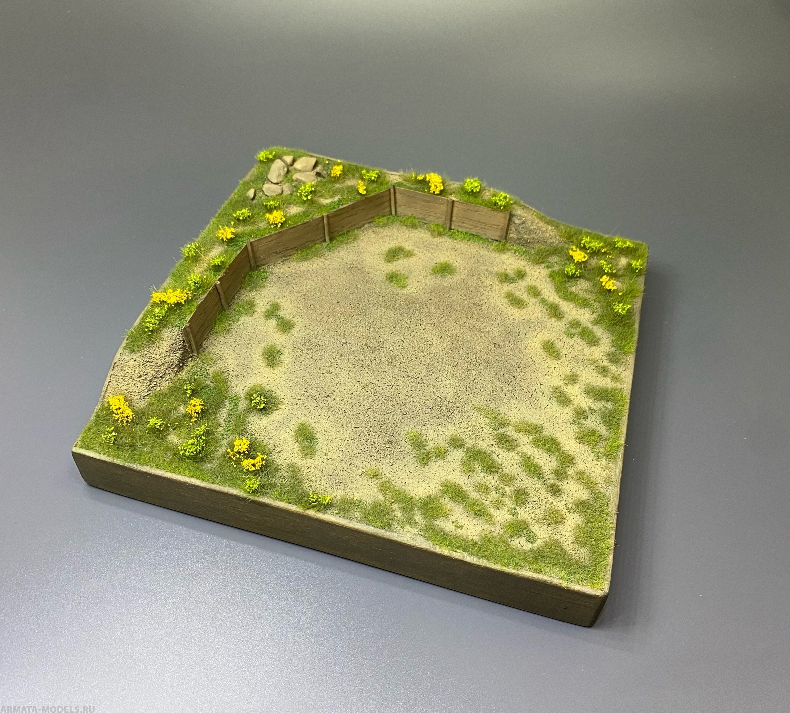 HM01039 Капонир для авиации 1/72 или артилерии 1/35 (20*20см)