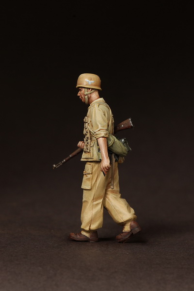 35124SOGA Fallschirmjager- Brigade Ramcke. El Alamein, August 1942. SOGA Miniatures