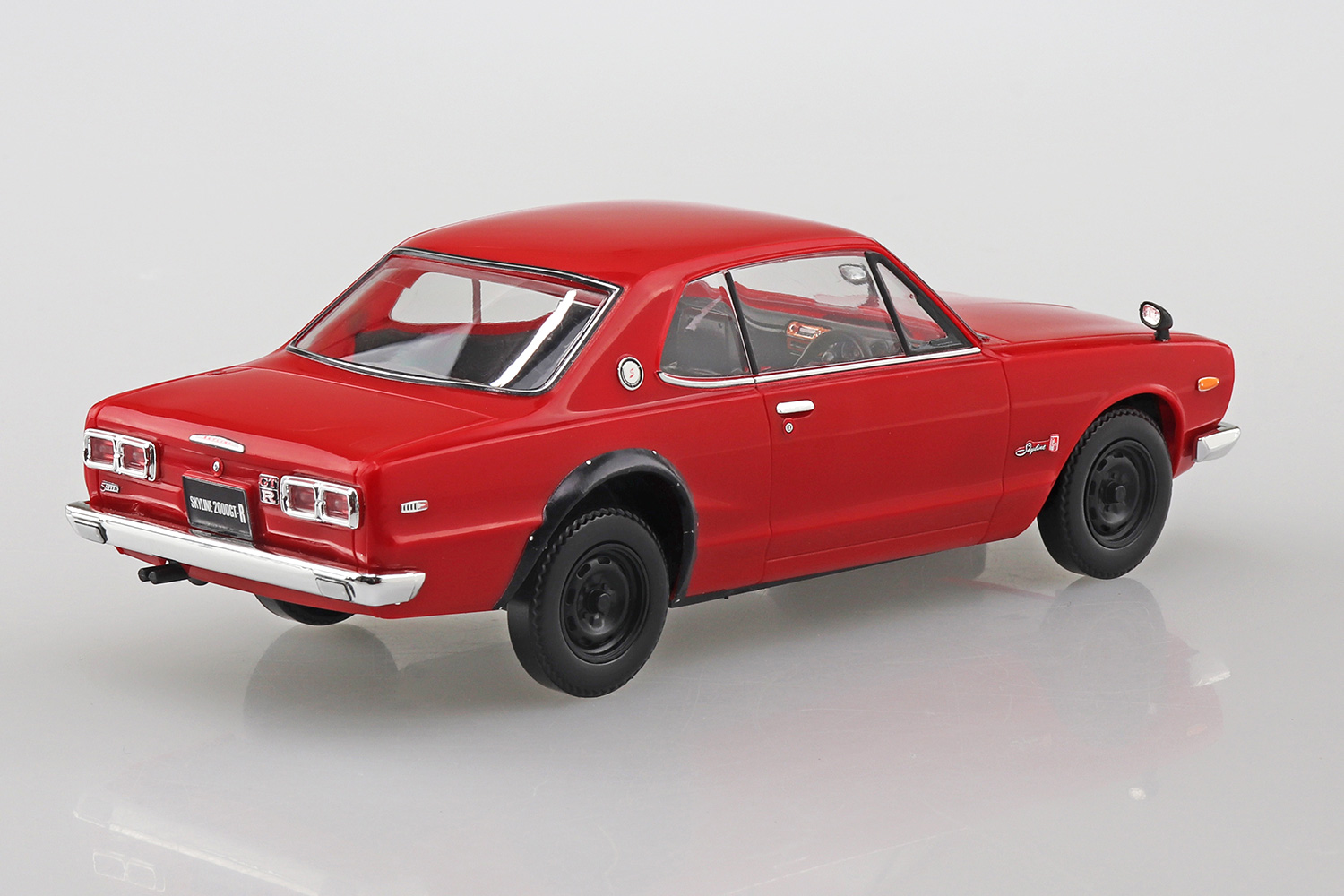 05884 Nissan Skyline 2000 GT-R (Red) Aoshima