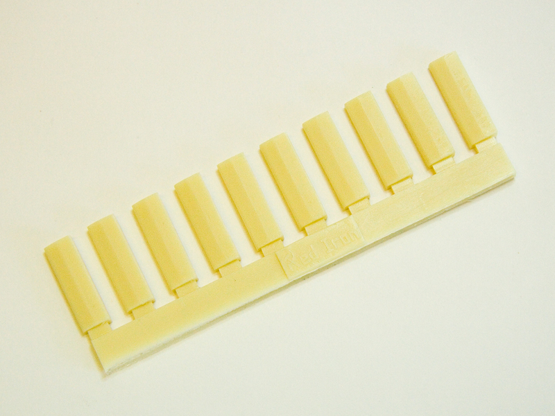 RIM35010 Совремненные бордюрные камни (10 шт), масштаб 1/35