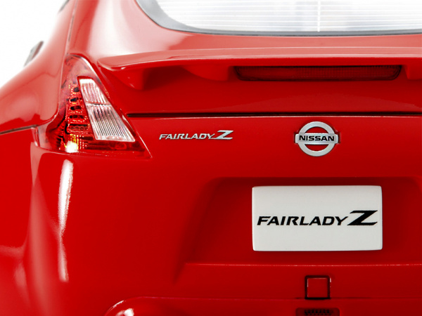 24315 Автомобиль  Nissan 370Z 1/24 Tamiya