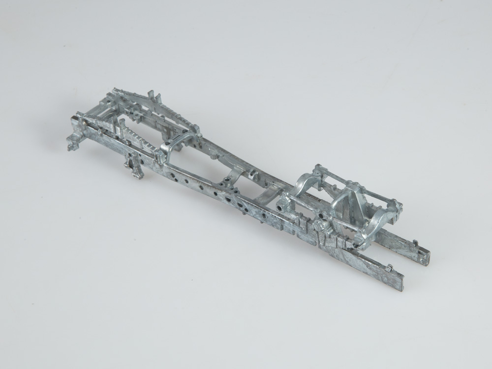 1457AVD Сборная модель КАМАЗ-65225 (рестайлинг) седельный тягач AVD Models