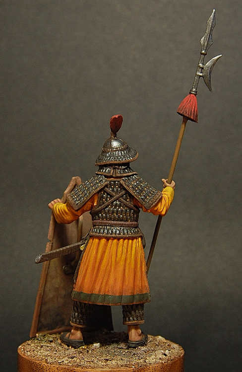 CHM-54114. Китайский тяжеловооруженный воин, XIII век. 54 мм. Материал - смола. Chronos Miniatures