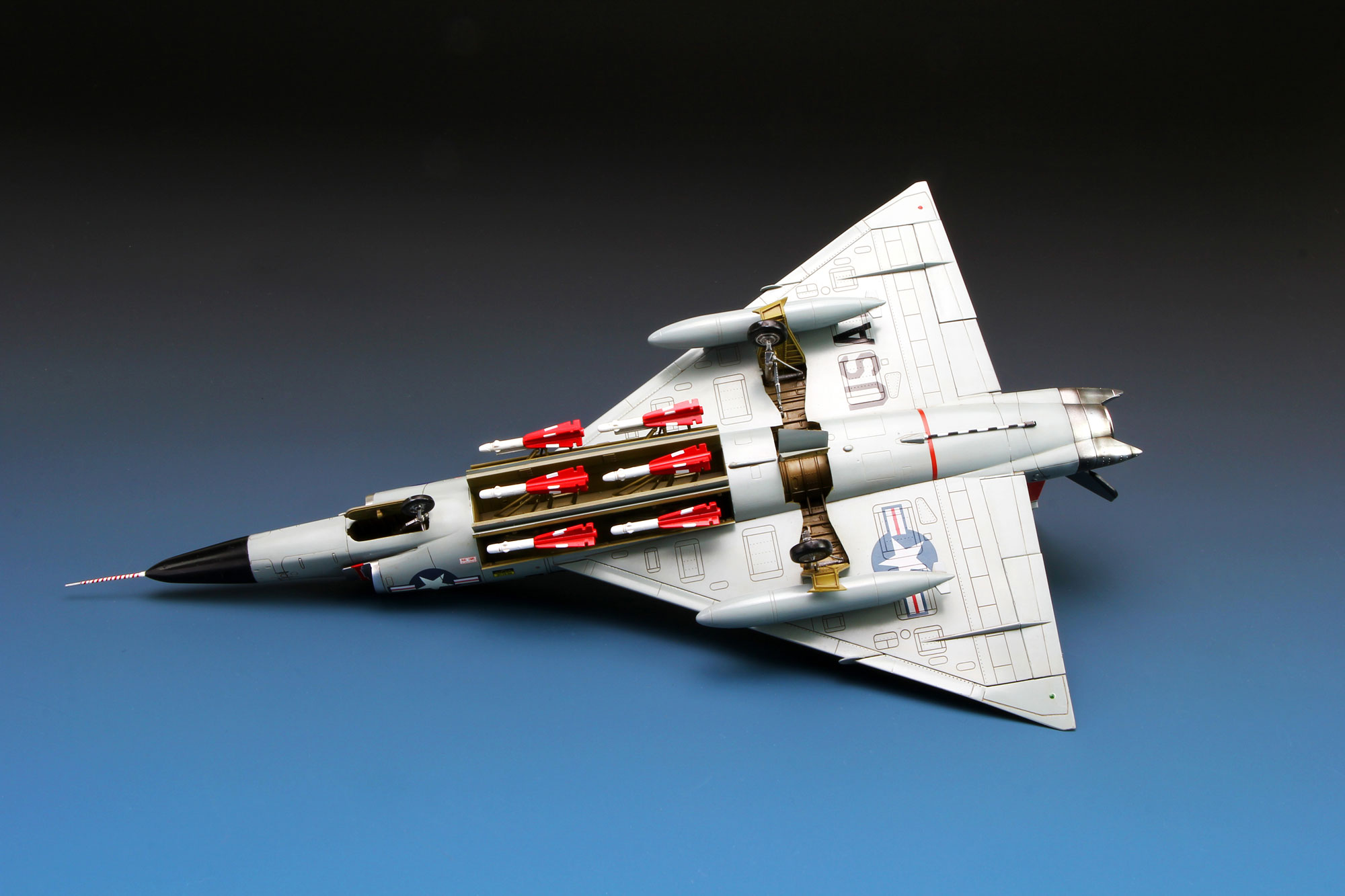 DS-003 F-102A (Case X) Meng