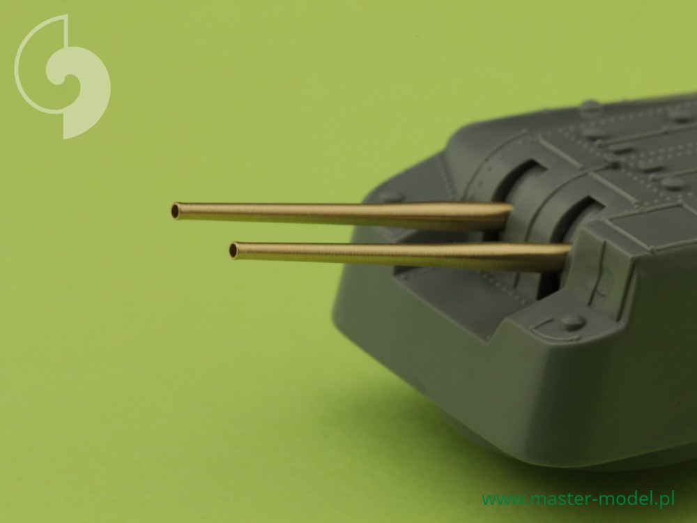 SM-200-003 IJN 12,7 см / 40 (5 дюймов) Тип 89 стволов (8 шт.)