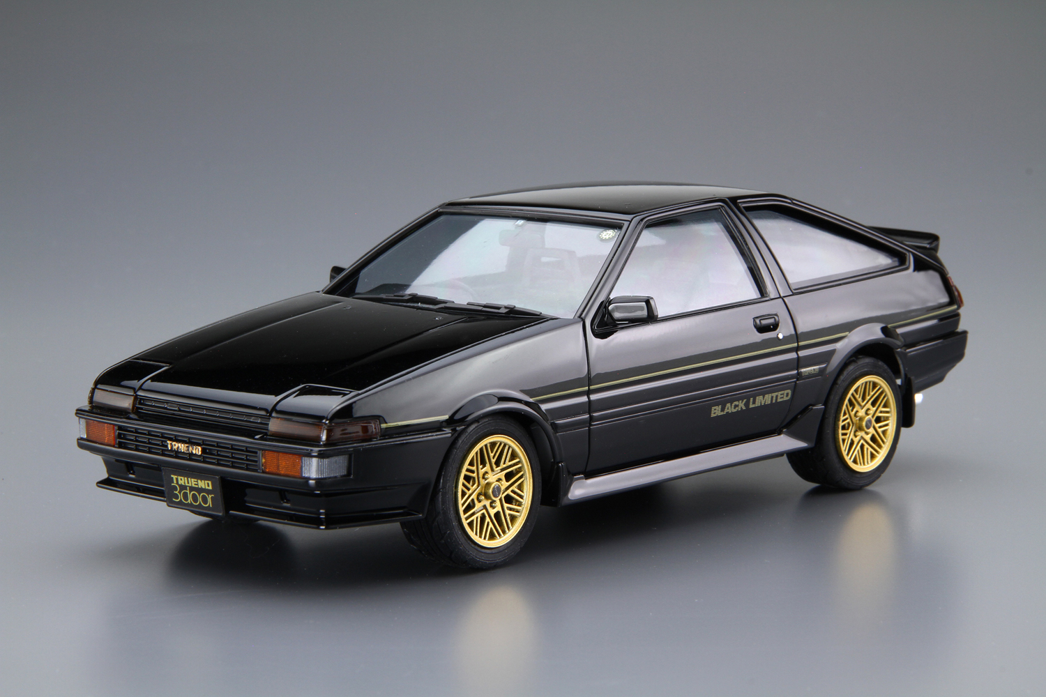 05481 Toyota Trueno Sprinter AE86 GT-Apex Black Limited '86 Aoshima