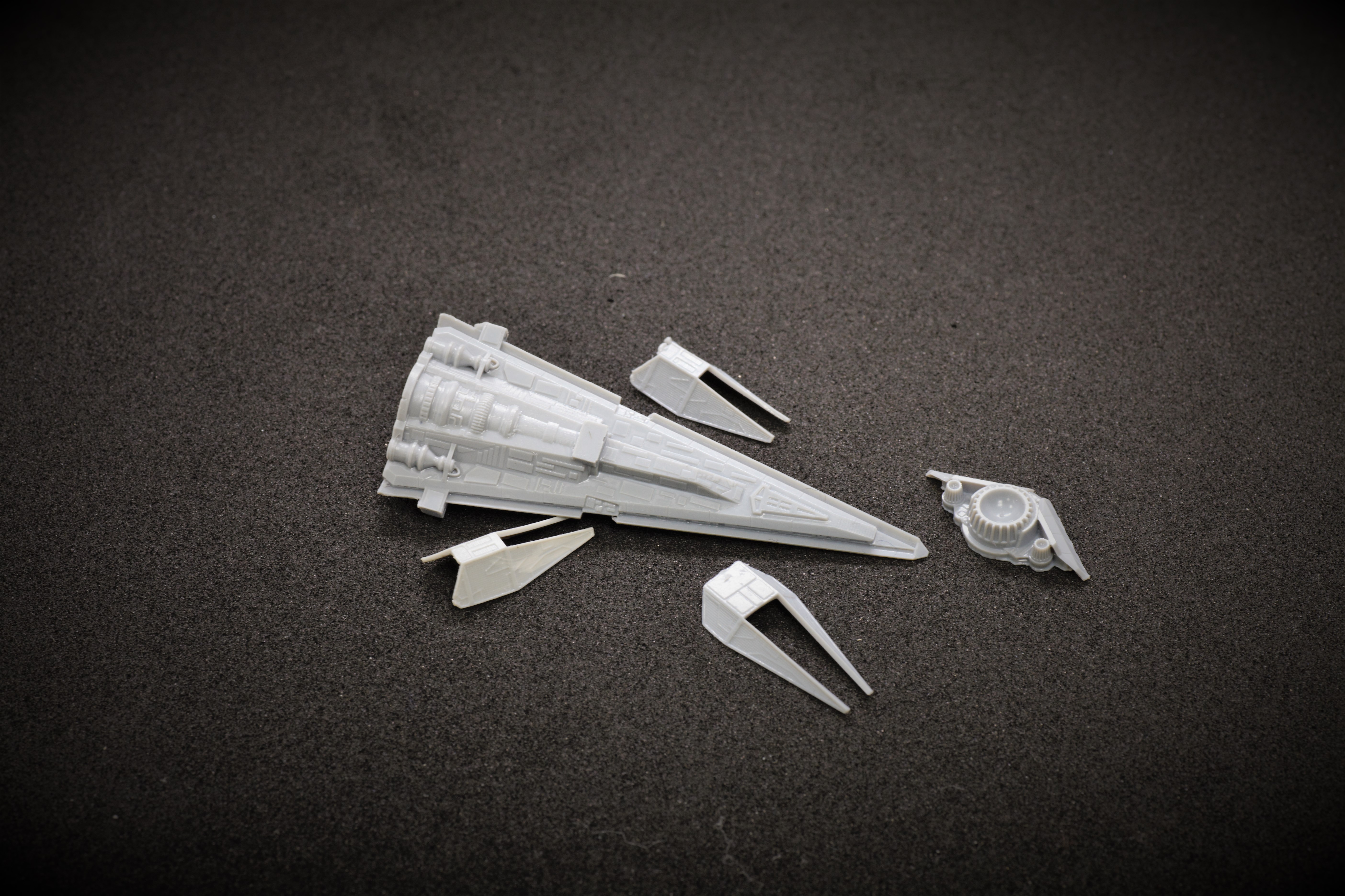 AM2708 Имперский корвет Raider Arma Models