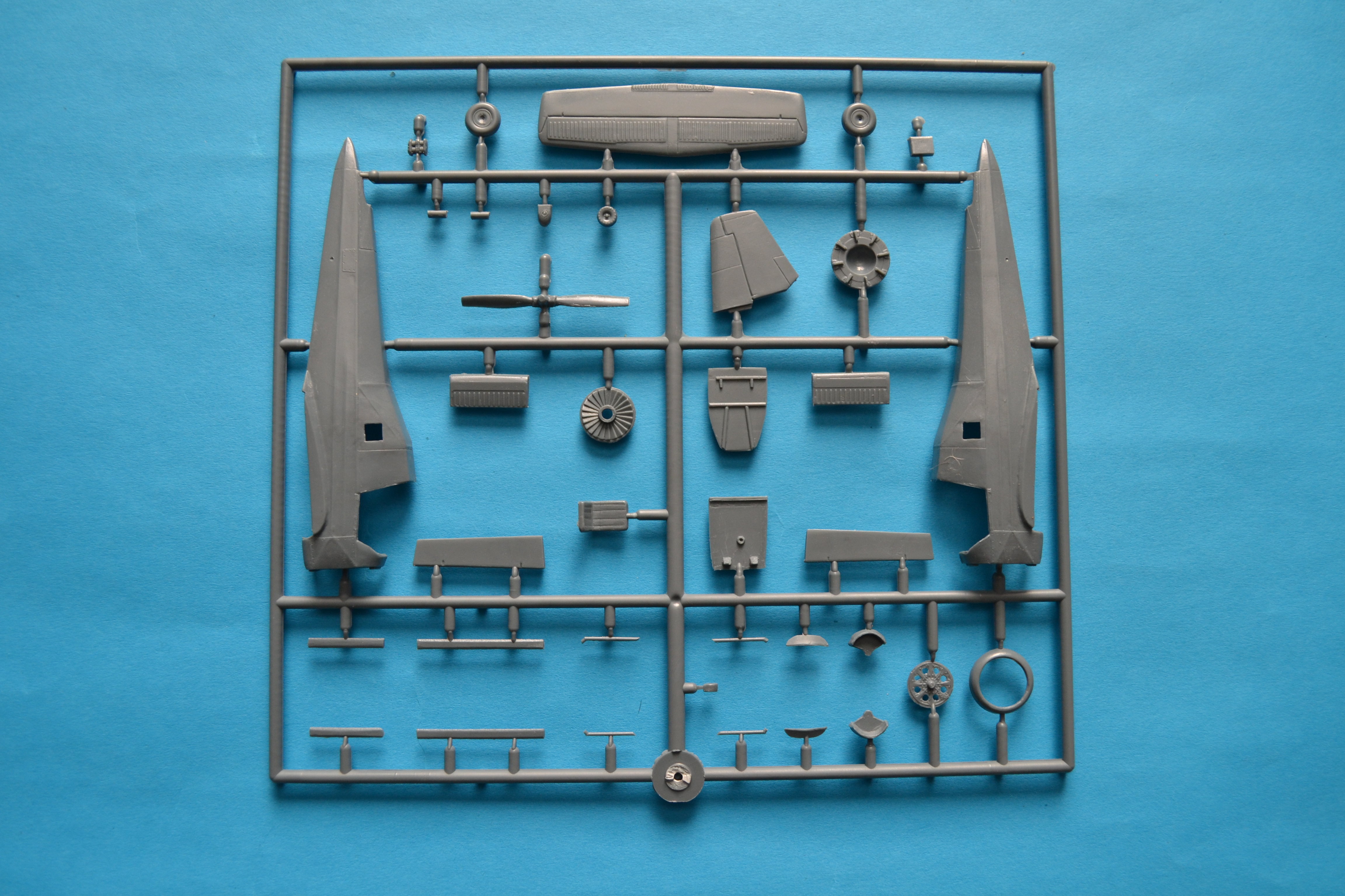 KPM0103 Z-37A Cmelak KP Models