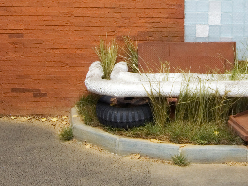 RIM35010 Совремненные бордюрные камни (10 шт), масштаб 1/35