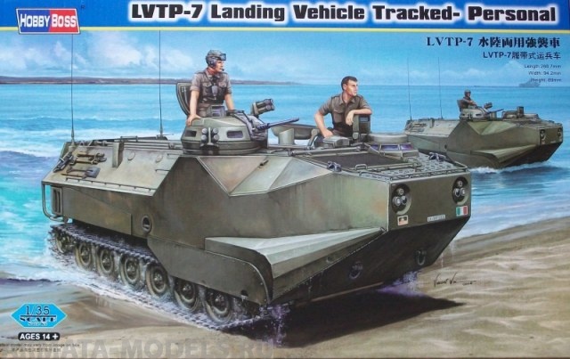 82409 БТР LVTP-7 Landing Vehicle Tracked-Personnel Hobby Boss