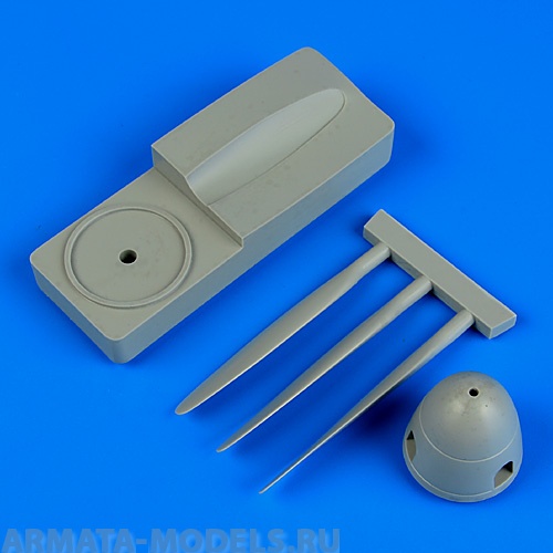 QB32174  Arado Ar 196 Propeller w/Tool 1/32