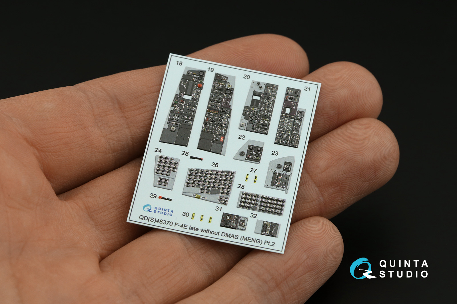 QD48370 3D Декаль интерьера кабины F-4E late без DMAS (Meng)