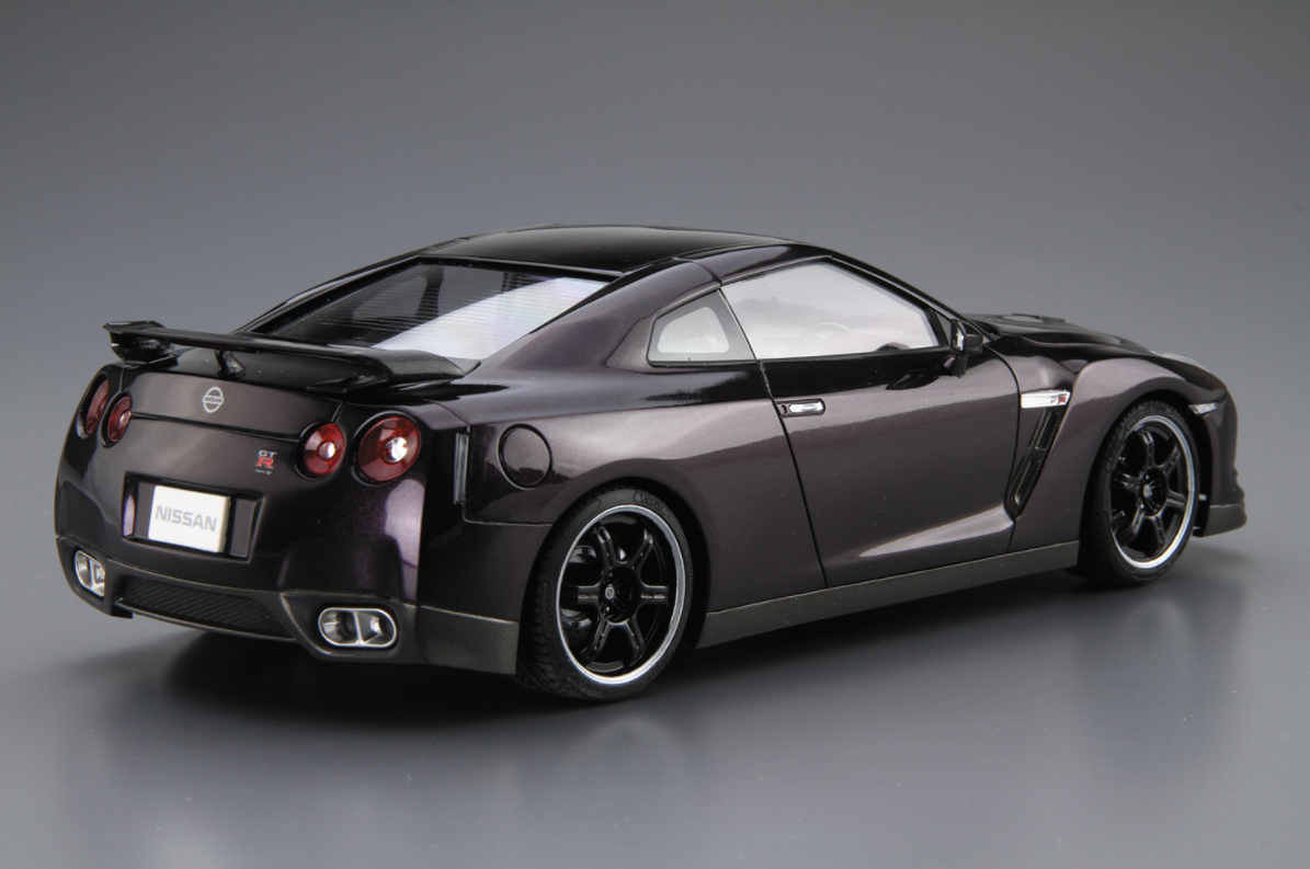 06218 Nissan GT-R R35 Spec-V '09 Aoshima