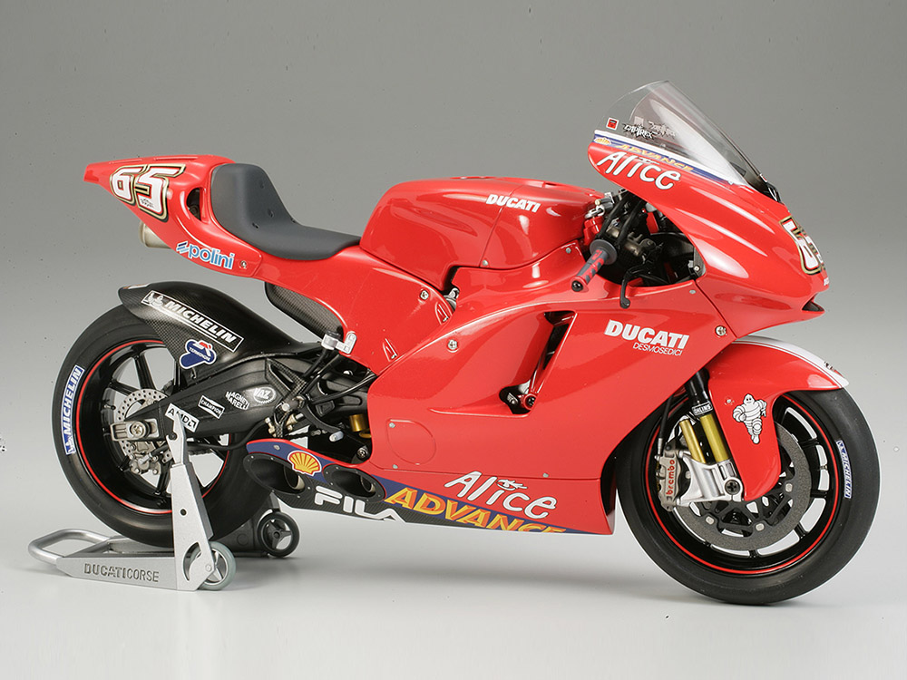 14101 Ducati Desmosedici Tamiya