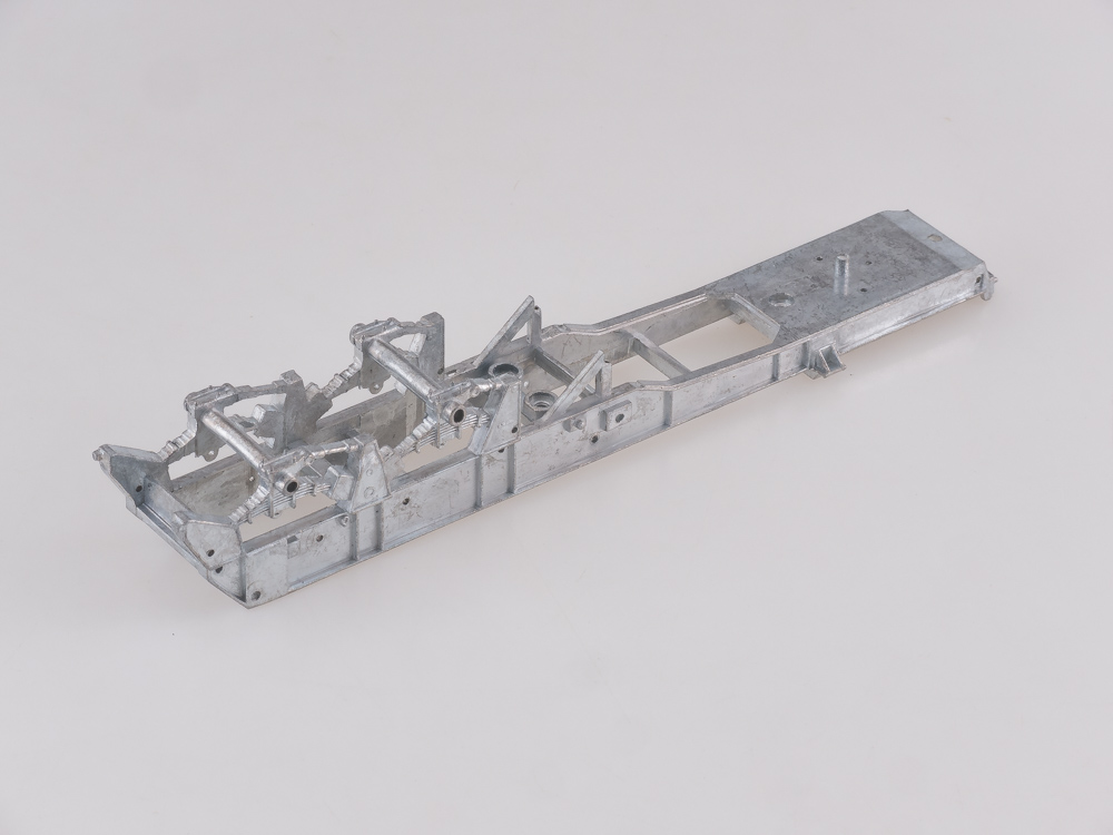 7038AVD Сборная модель Полуприцеп МАЗ-9506-30 AVD Models