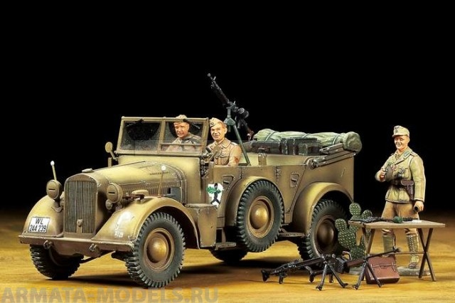 37015T Немецкий автомобиль Horch Kfz.15  Северная Африка Tamiya