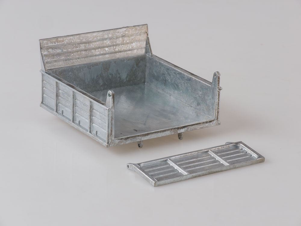 1058KIT Сборная модель ЗИЛ-ММЗ-4502 самосвал Start scale models (SSM)