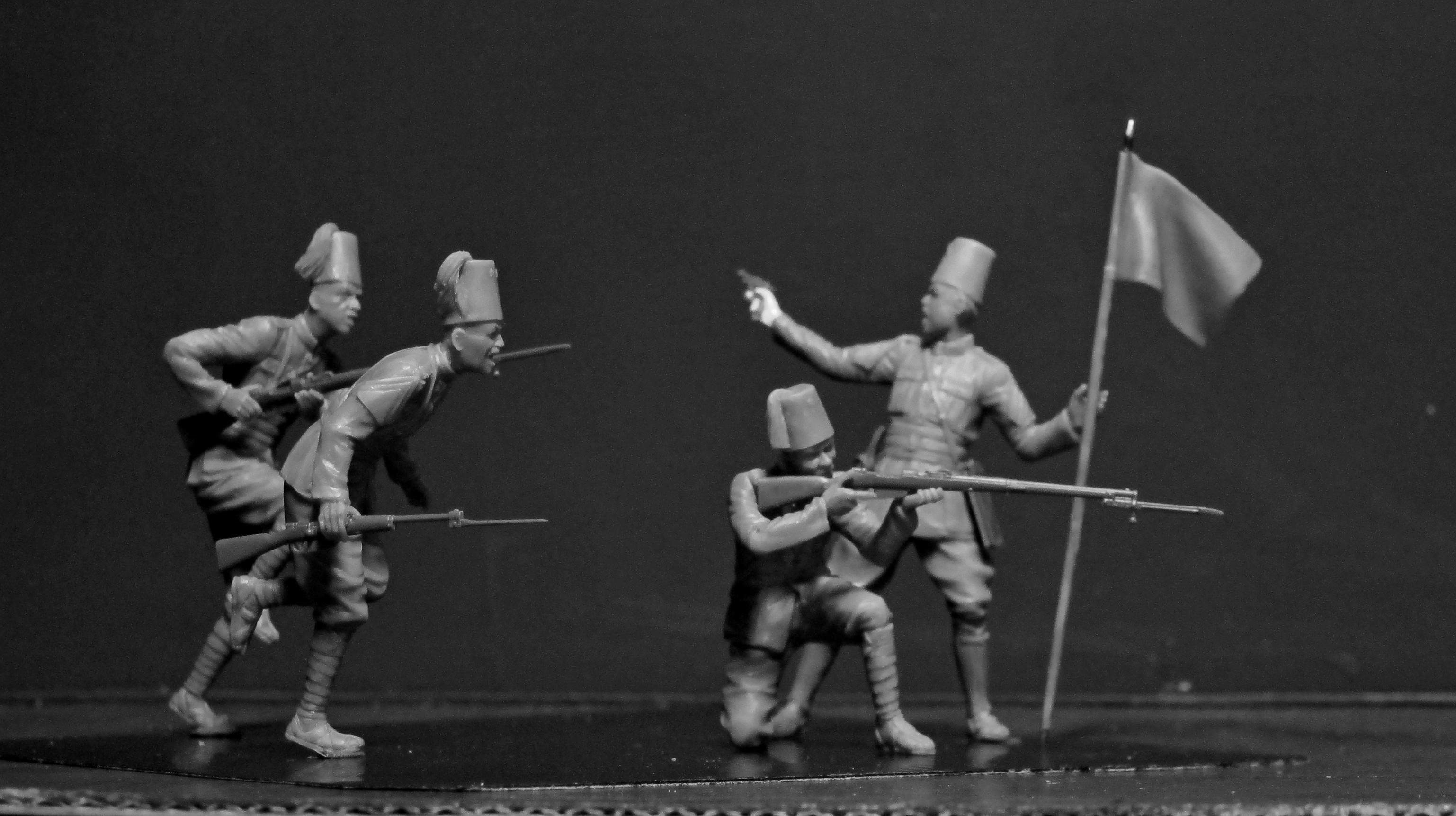 Набор фигурок 35567 Фигуры Эритрейские батальоны колониальной армии Италии (1939-1940 г.г.) ICM