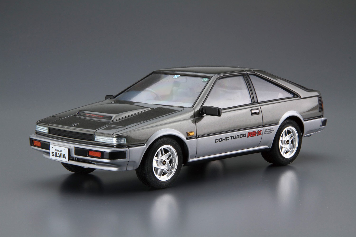 05615 Nissan Silvia / Gazelle S12 Turbo RS-X '84 Aoshima