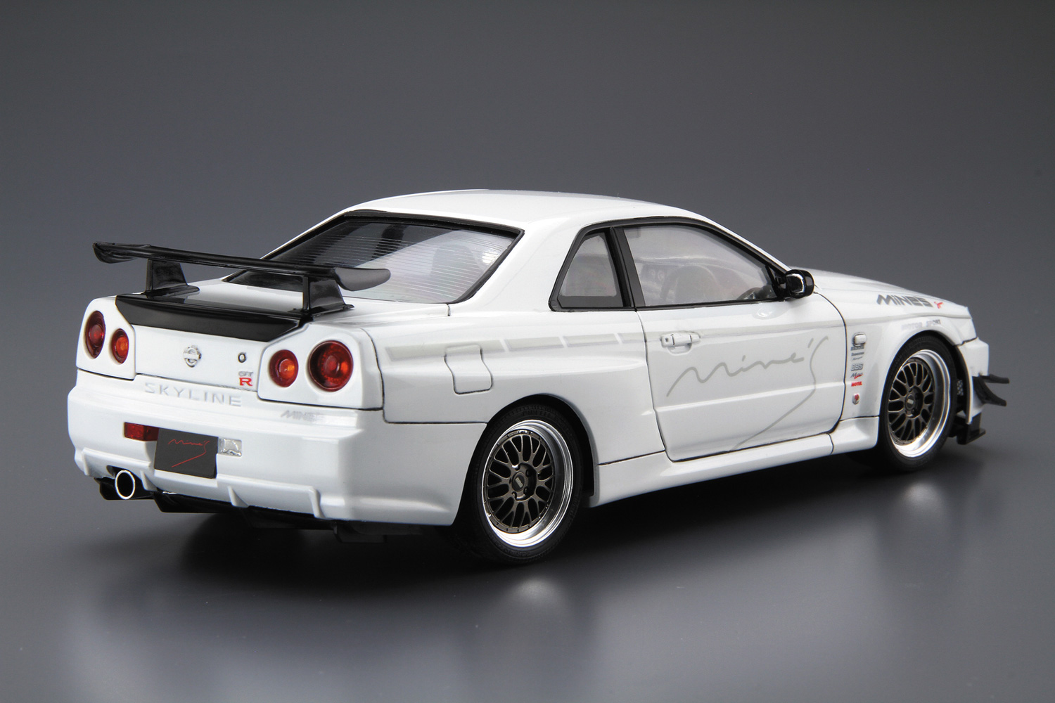 05365 Nissan Skyline BNR34 Mine's Aoshima