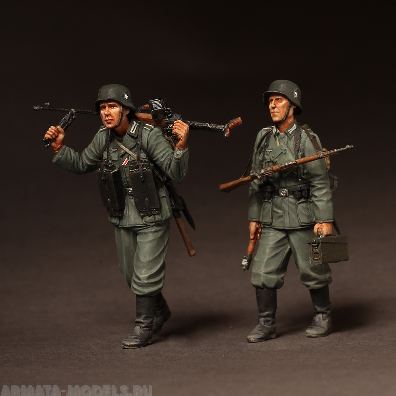 3535SOGA The German infantrymans on march. 1939-42 SOGA Miniatures