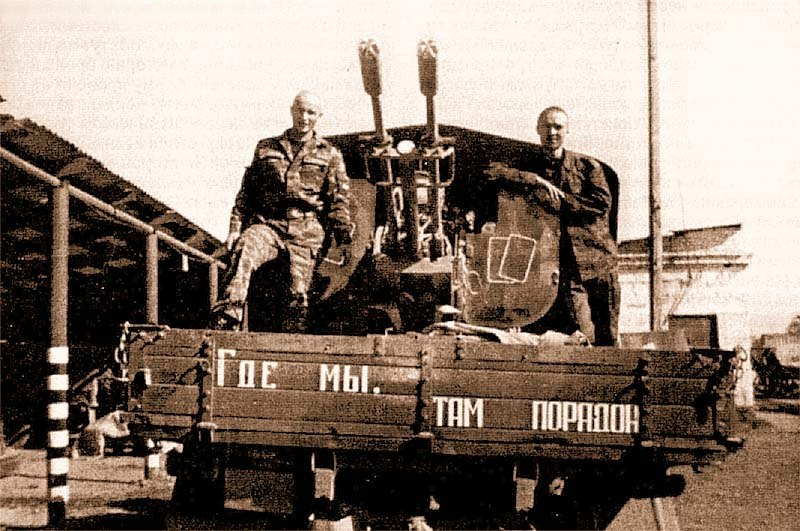 HE-35219 Миниатюра самодельный сарайчик с тентом для гантрака Hobby Expert