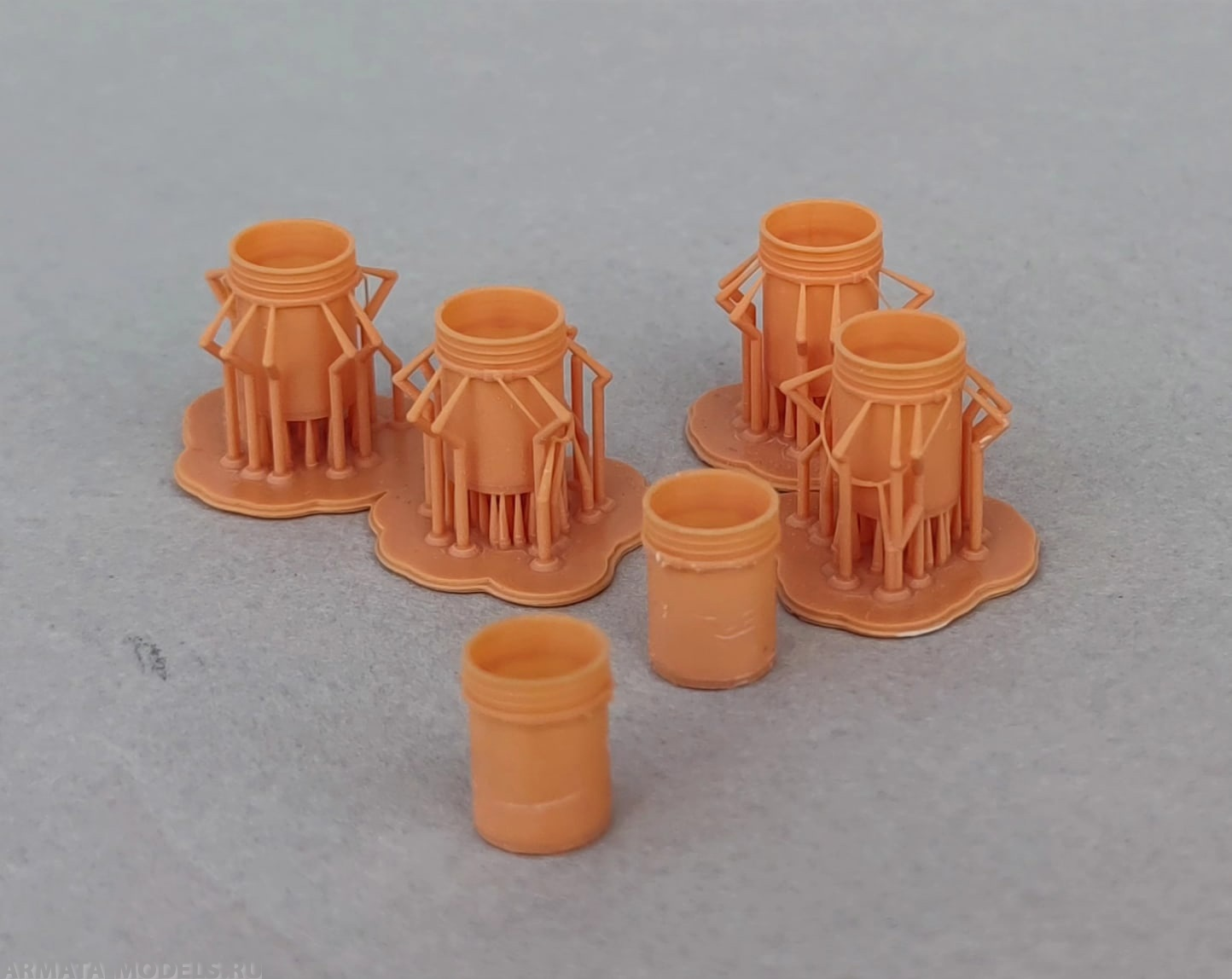 НЕ-35113 Миниатюры "Пластиковые вёдра" 2шт