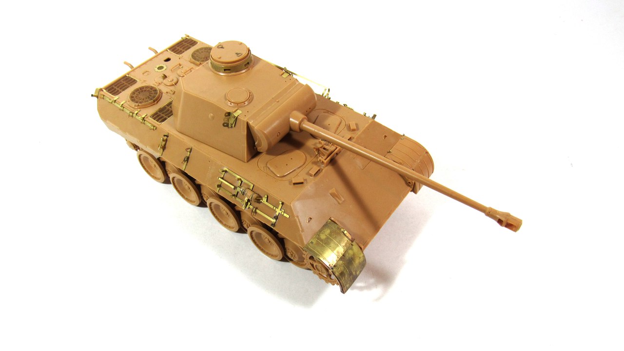 035280 SD.KFZ 171 Panter D от Звезды (1:35)