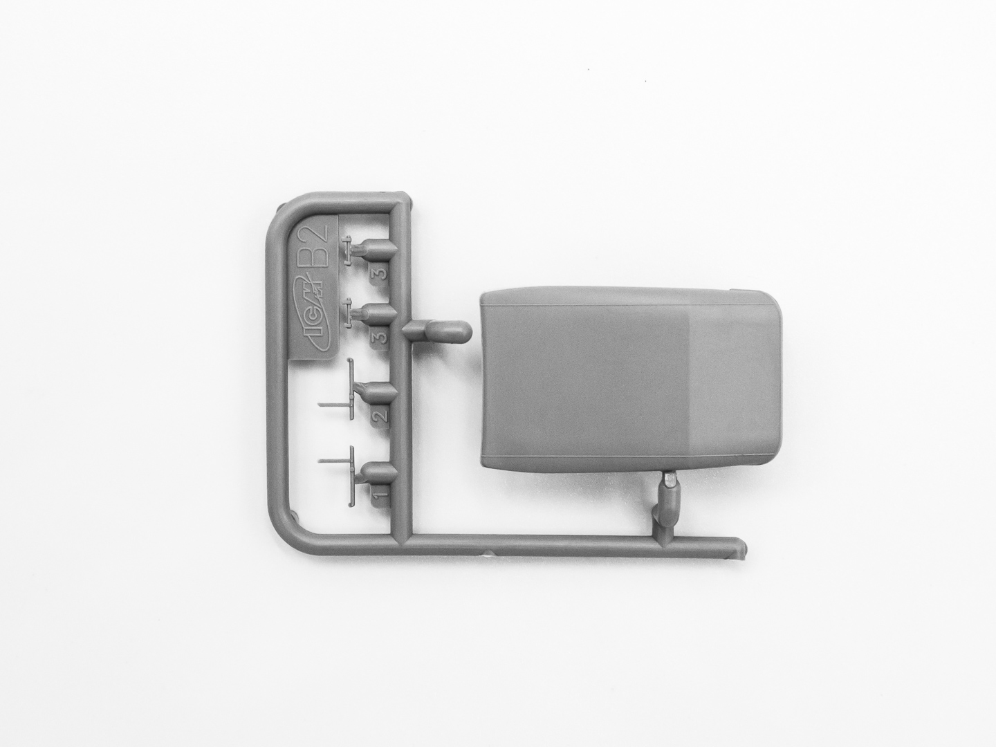 72472 G4 (1935г.) с тентом, Германский автомобиль II МВ ( сборка без клея) ICM