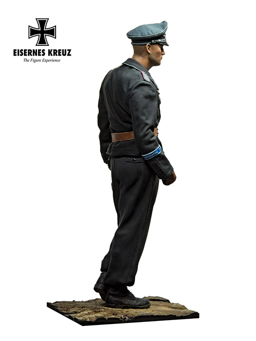 EK35-F003 H.G. Panzer Leutnant, 1943 Andrea