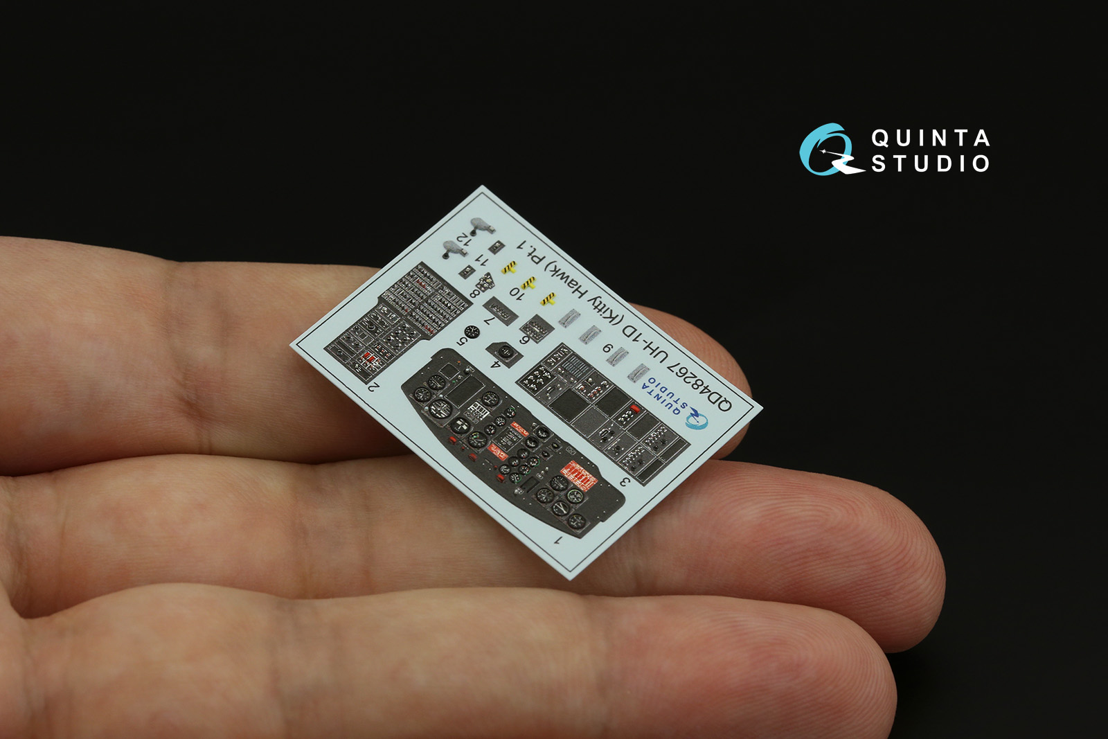 QD48267 3D Декаль интерьера UH-1D (KittyHawk)