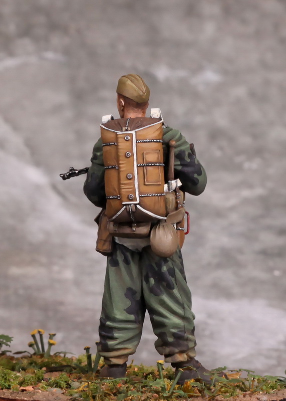 3103SOGA Автоматчик парашютист РККА.1941 г. SOGA Miniatures