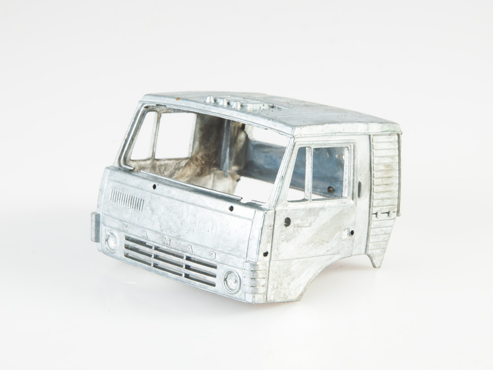 1420AVD Сборная модель КАМАЗ-53212 контейнеровоз AVD Models