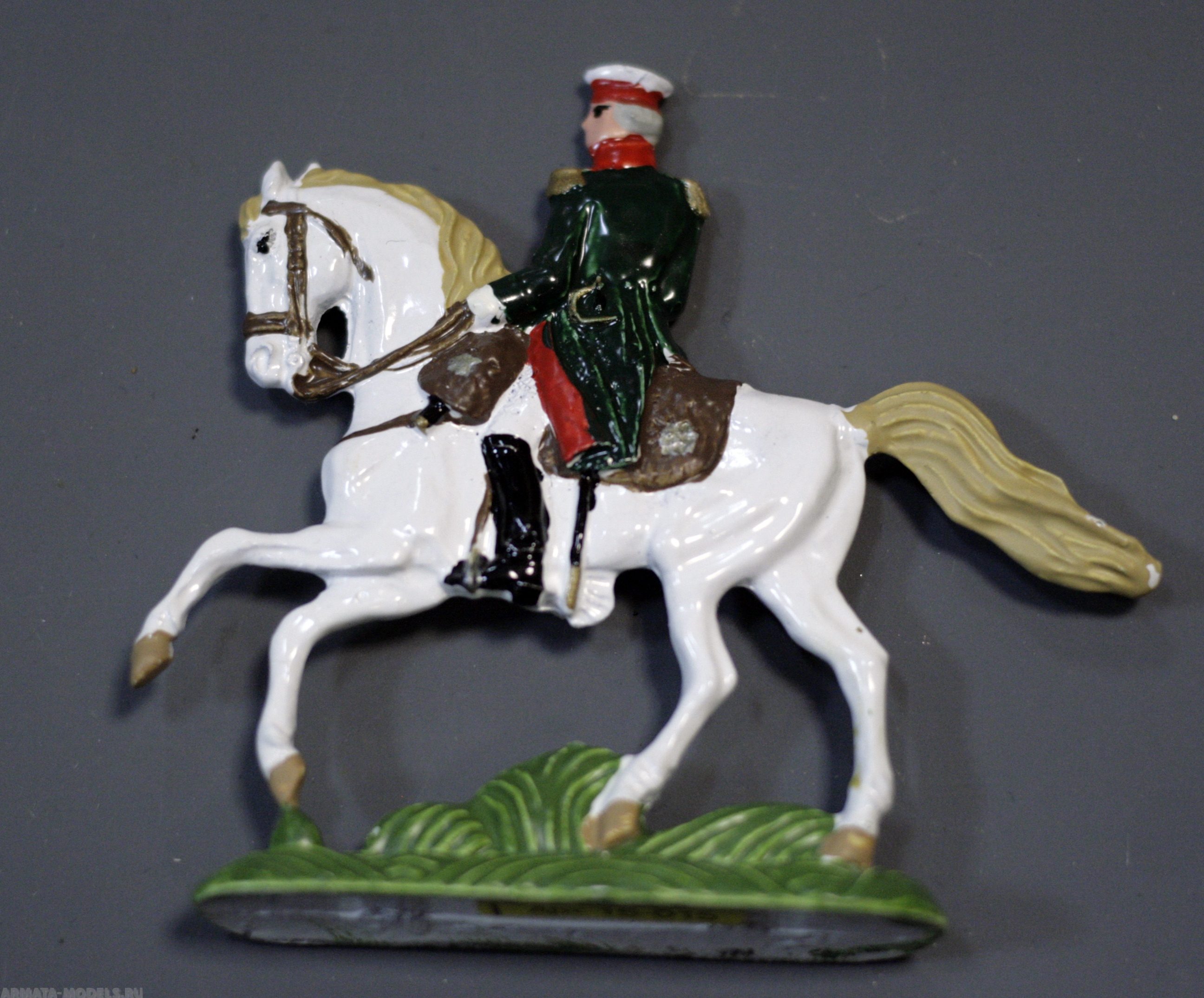 15-015 окрашеная фигура Кутузов Солдатики "Ура"