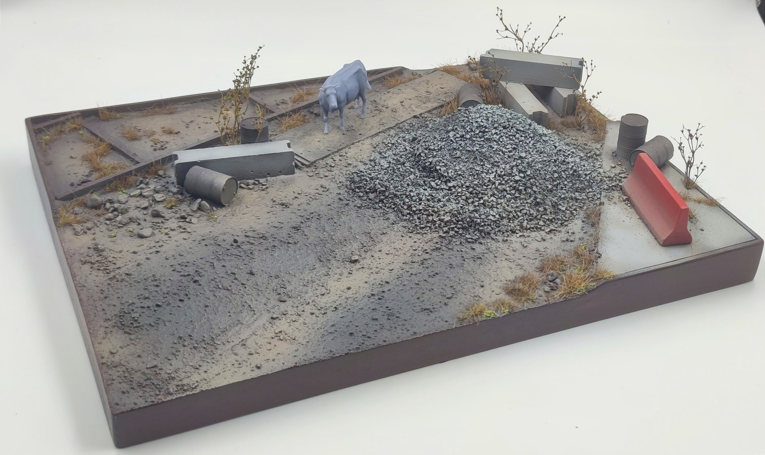 HE-35147 Диорама Ударный труд советских строителей (Корова в комплекте)