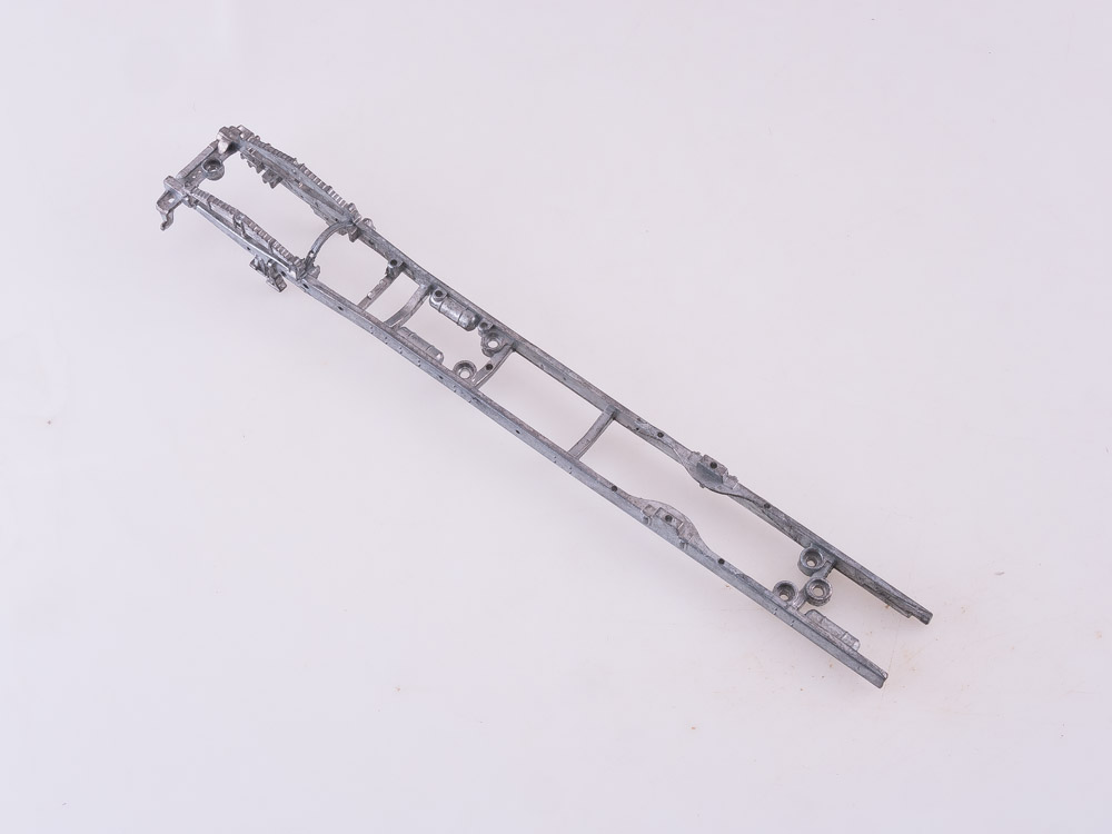 1309AVD Сборная модель КАМАЗ-65117 бортовой AVD Models