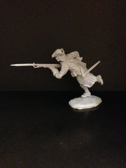 100ТБ ВИМ, пеший фузилер бегущий в атаку Три Богатыря