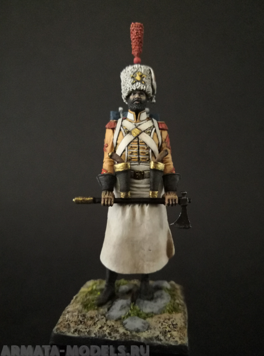 CHM-54151(M). Сержант-сапер 7-го линейного пехотного полка Королевский Африканский, Королевство Неаполь, 1813-15 гг. 54 мм. Материал –  белый металл. Chronos Miniatures