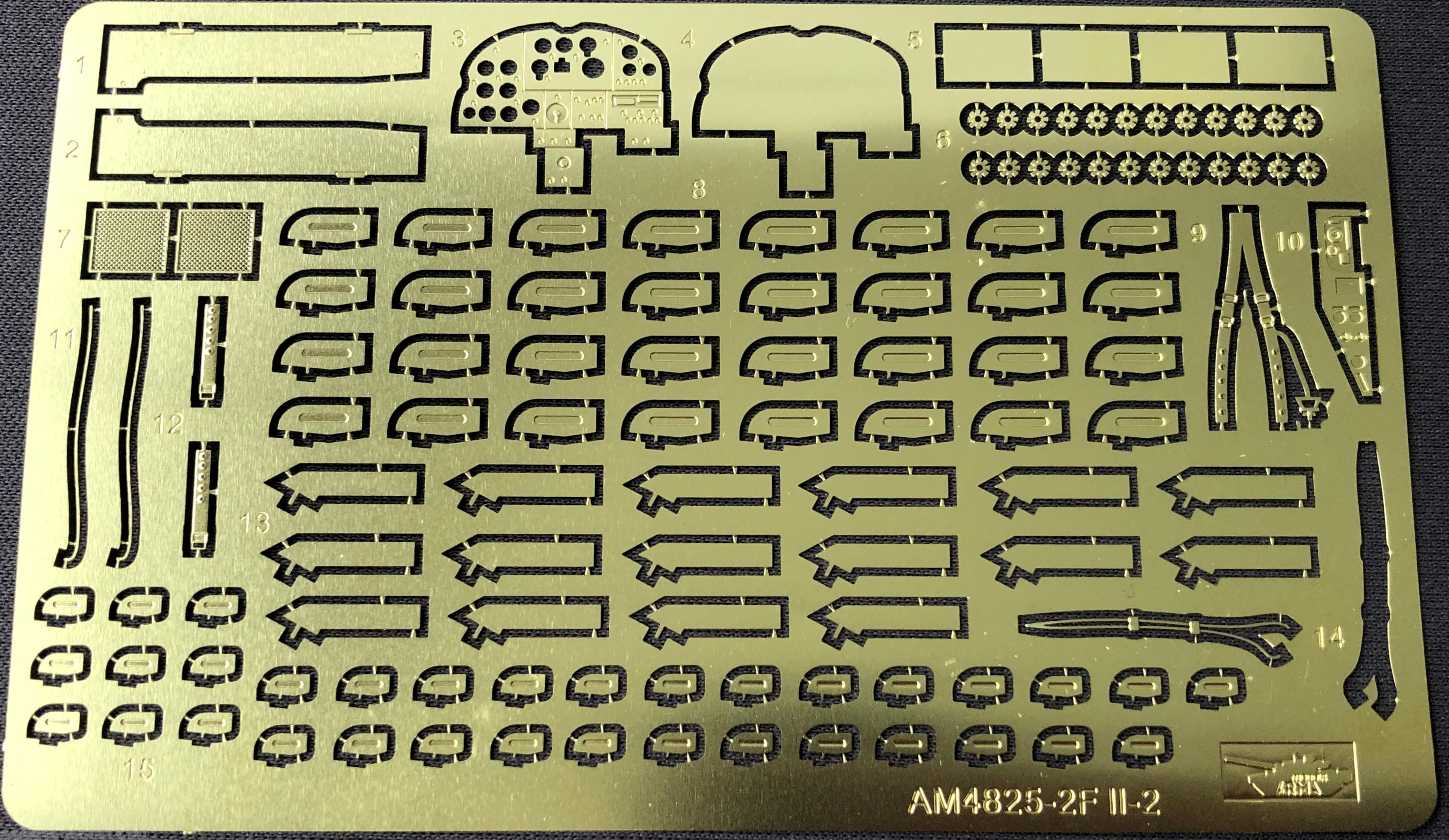 AM4825-2Ф Фототравление Ил-2. Основное Звезда, 1/48