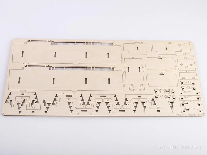 12301BAUMI Сборная модель ЧМЭ3 тепловоз Baumi