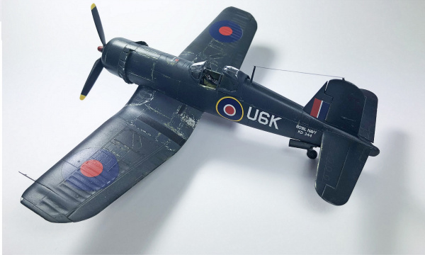 03917 Чанс-Воут F4U «Корсар» Revell