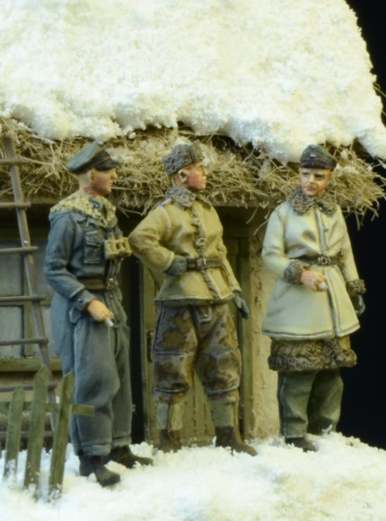 72003DM Waffen SS Officers Winter 1943-45 D-Day Miniature Studio