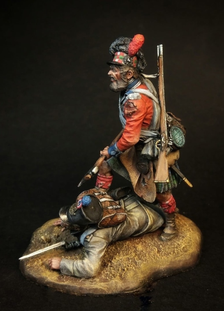 VD-54003(M). Сапер 42-го (Королевских Шотландских горцев) пехотного полка quot;Черная Стражаquot; и французский пехотинец, 1815 г. (комплект из 2 фигур) 54 мм. Материал - белый металл. Chronos Miniatures