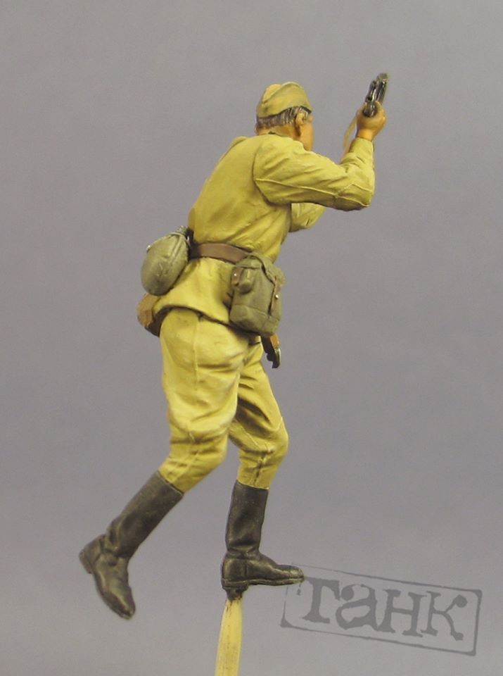 T35231 Советский солдат и чешский повстанец Прага 1968 г (2) Tank