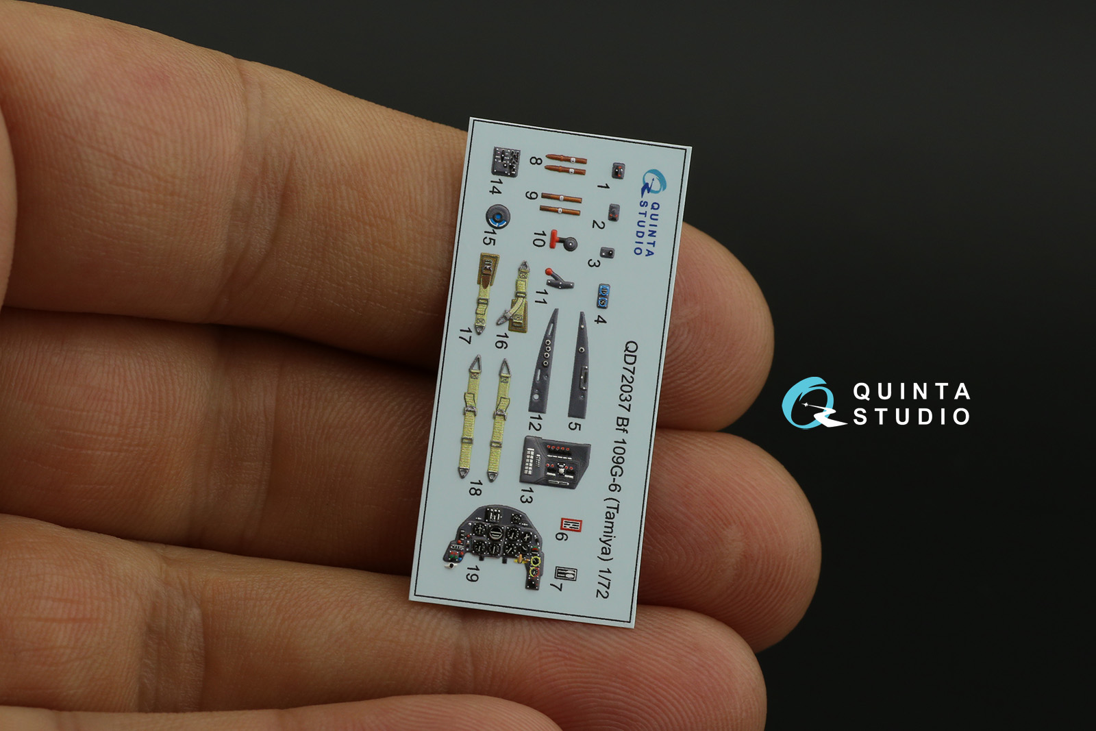 QD72037 3D Декаль интерьера кабины Bf 109 G-6 (Tamiya)